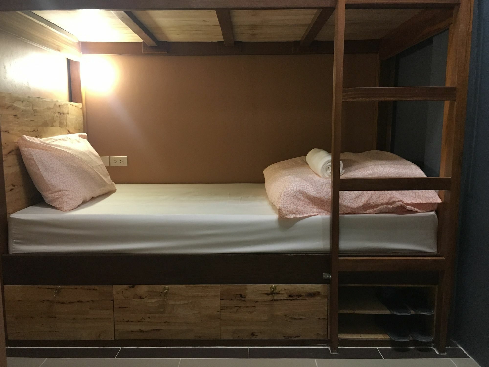 Siam Host Ratchada - Mrt Ladprao Hostel Bangkok Luaran gambar