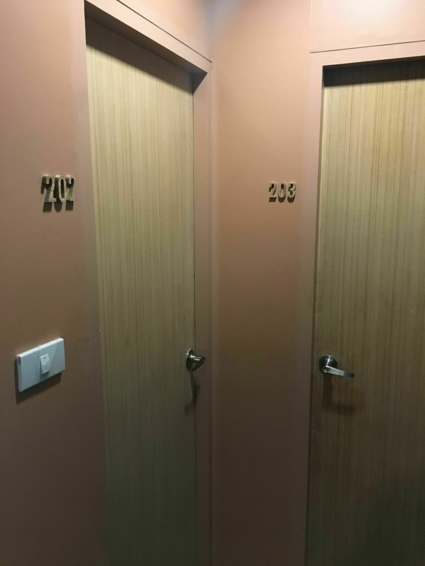 Siam Host Ratchada - Mrt Ladprao Hostel Bangkok Luaran gambar