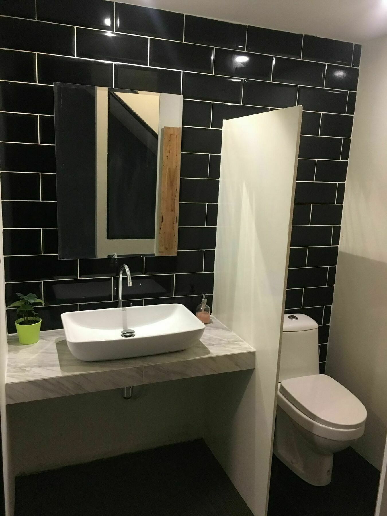 Siam Host Ratchada - Mrt Ladprao Hostel Bangkok Luaran gambar