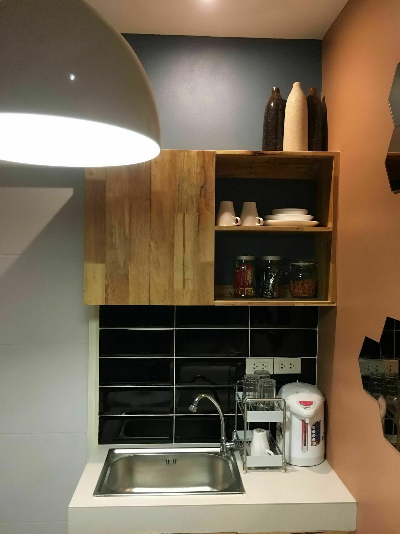 Siam Host Ratchada - Mrt Ladprao Hostel Bangkok Luaran gambar